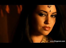 Beautiful Lady Bollywood Dancing