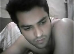 Pakistani big cock horny guy naked on webcam - amawebcam.com/gay